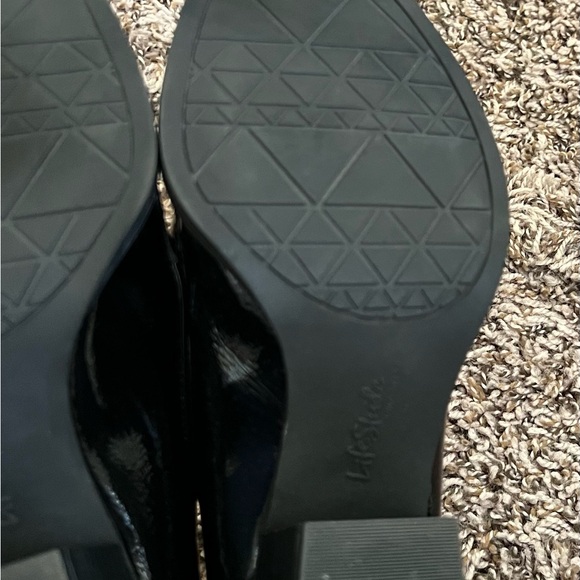 Life Stride Black patent Block Heel Loafer. Excellent Condition. - Picture 6 of 6